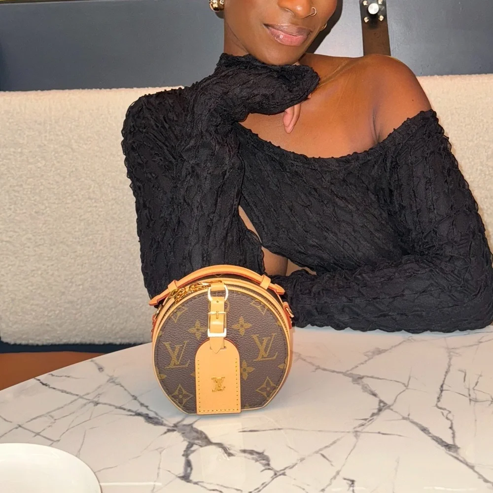 Louis Vuitton Mini Boite Chapeau - Picture 4 of 16